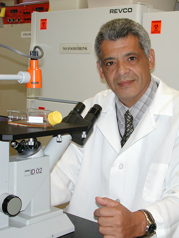 Haroldo Toro Photo