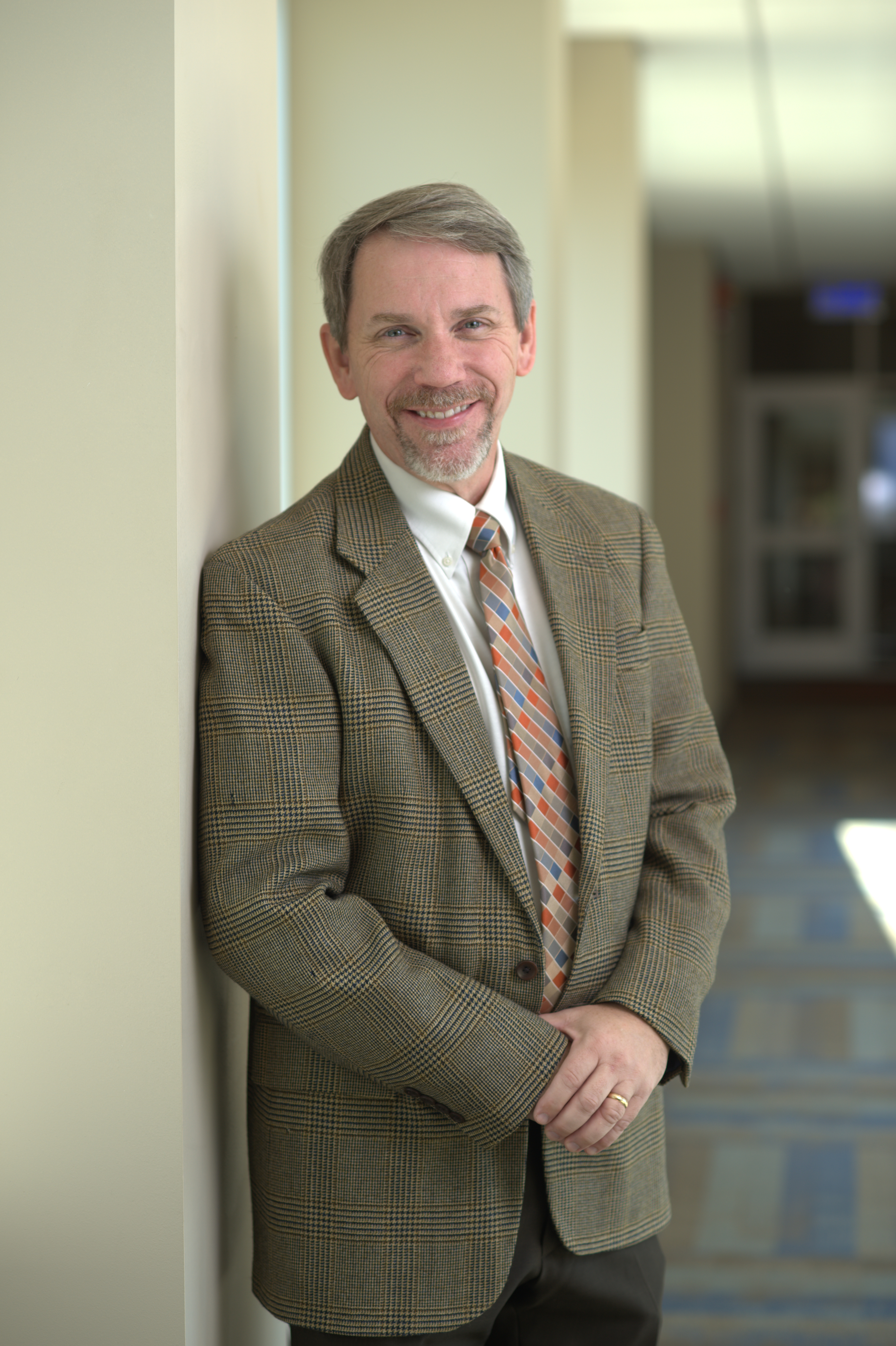Dr. Robert Judd