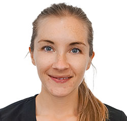 Dr. Andrea Henriksson