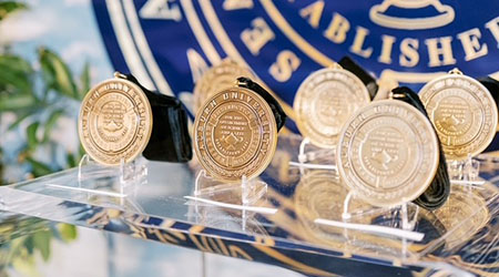Alumni medallions