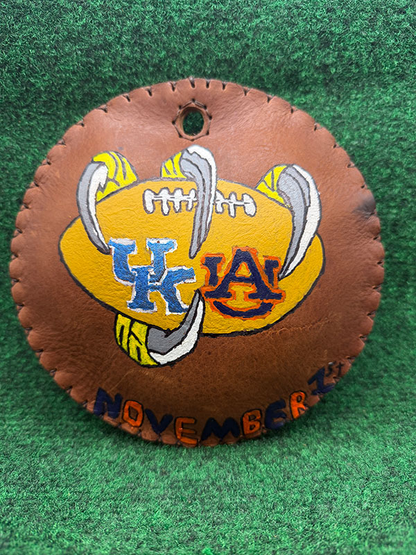 Auburn vs Kentucky Lure - front